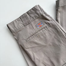 Load image into Gallery viewer, Dickies 874 W32 L31