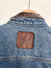Load image into Gallery viewer, 90s Marlboro Denim Jacket (M)