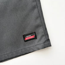 Load image into Gallery viewer, Dickies Shorts W32