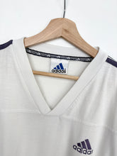 Load image into Gallery viewer, 90s Adidas T-shirt (L)