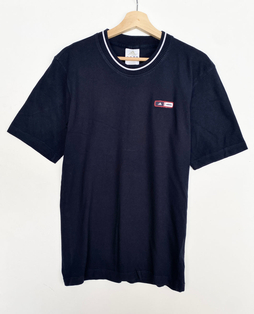 00s Adidas T-shirt (S)