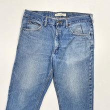 Load image into Gallery viewer, Lee Jeans W38 L32