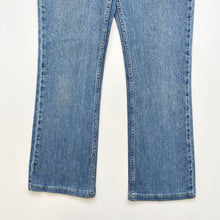 Load image into Gallery viewer, Women’s Carhartt Jeans W32 L30