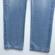 Load image into Gallery viewer, Levi’s 505 Jeans W34 L34
