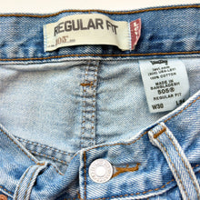 Load image into Gallery viewer, 90s Levi’s 505 Denim Shorts W30