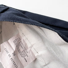 Load image into Gallery viewer, Dickies Shorts W38