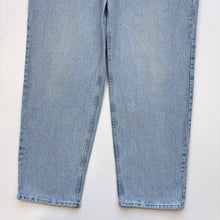 Load image into Gallery viewer, 90s Tommy Hilfiger Jeans W38 L34