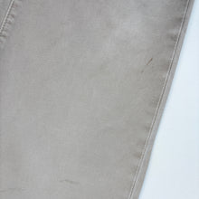 Load image into Gallery viewer, 90s Levi’s 551 W30 L32