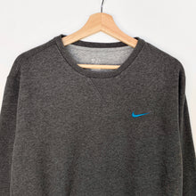 Load image into Gallery viewer, Nike Sweatshirt (XL)