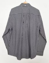 Load image into Gallery viewer, Tommy Hilfiger shirt (XL)