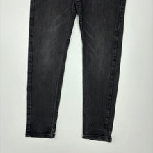 Load image into Gallery viewer, Levi’s 512 Jeans W29 L30