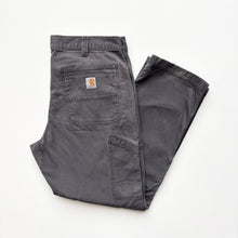 Load image into Gallery viewer, Carhartt Jeans W36 L30