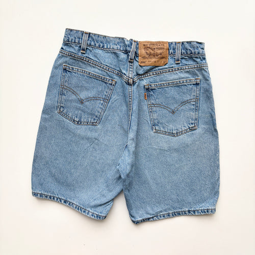 90s Levi’s Denim Shorts W30