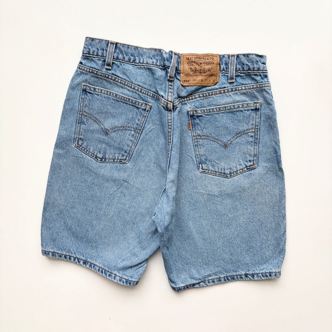 90s Levi’s Denim Shorts W30
