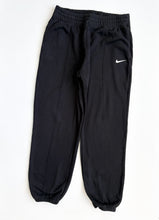 Load image into Gallery viewer, Nike Joggers (S)