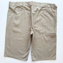 Load image into Gallery viewer, Dickies Shorts W46