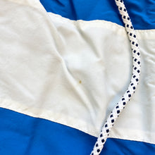 Load image into Gallery viewer, Lacoste Shorts (L)