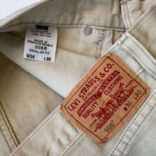 Load image into Gallery viewer, 90s Levi’s 505 W36 L30