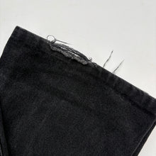 Load image into Gallery viewer, Wrangler Jeans W38 L28