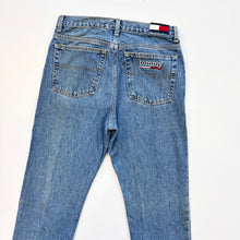Load image into Gallery viewer, 90s Tommy Hilfiger Jeans W28 L32