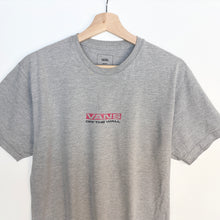 Load image into Gallery viewer, Vans T-shirt (M)