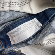 Load image into Gallery viewer, Wrangler Jeans W32 L36
