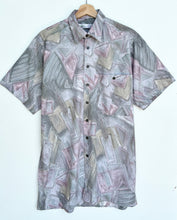 Load image into Gallery viewer, 90s Abstract Crazy Print Shirt (M)