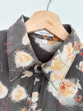 Load image into Gallery viewer, 90s Crazy Print Shirt (M)