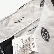 Load image into Gallery viewer, Dickies Shorts W33