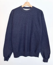 Load image into Gallery viewer, Champion Sweatshirt (M)
