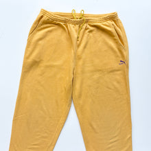 Load image into Gallery viewer, 90s Puma Joggers (M)