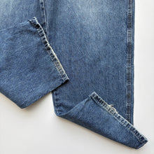Load image into Gallery viewer, Wrangler Carpenter Jeans W38 L30