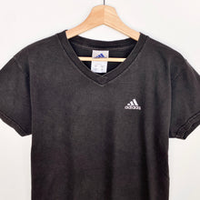 Load image into Gallery viewer, 90s Adidas T-shirt (M)