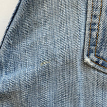 Load image into Gallery viewer, 90s Levi’s 501 W28 L32
