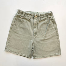 Load image into Gallery viewer, 90s Lee Denim Shorts W28/30
