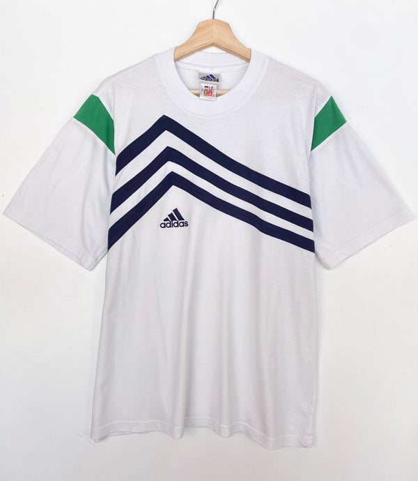 90s Adidas T-shirt (M)