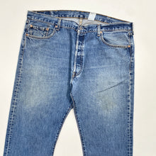Load image into Gallery viewer, Levi’s 501 W42 L30