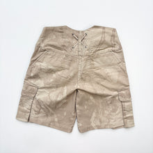 Load image into Gallery viewer, BNWT Women’s 00s Nike ACG Cargo Shorts (M)