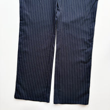 Load image into Gallery viewer, Women’s Dickies W34 L31
