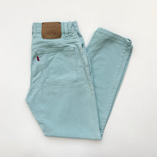 Load image into Gallery viewer, Women’s 90s Levi’s 550 Jeans W28 L30