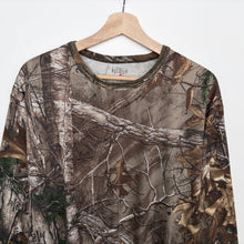 Load image into Gallery viewer, Camo Long Sleeve T-shirt (2XL)