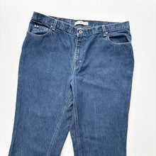 Load image into Gallery viewer, Tommy Hilfiger Jeans W38 L29