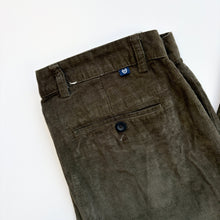 Load image into Gallery viewer, 90s Chaps Jumbo Cords W31 L32
