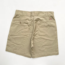 Load image into Gallery viewer, Dickies Shorts W34
