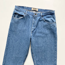 Load image into Gallery viewer, Wrangler Jeans W36 L34