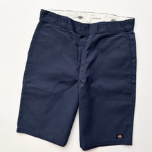 Load image into Gallery viewer, Dickies Shorts W36