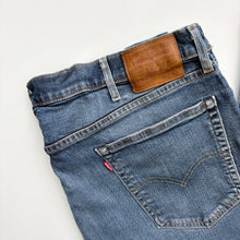 Load image into Gallery viewer, Levi’s Jeans W42 L30