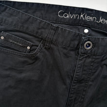 Load image into Gallery viewer, Calvin Klein Jeans W32 L32