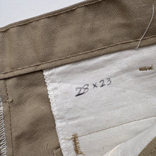 Load image into Gallery viewer, Dickies Shorts W28