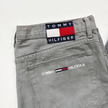 Load image into Gallery viewer, 90s Tommy Hilfiger Jeans W38 L32